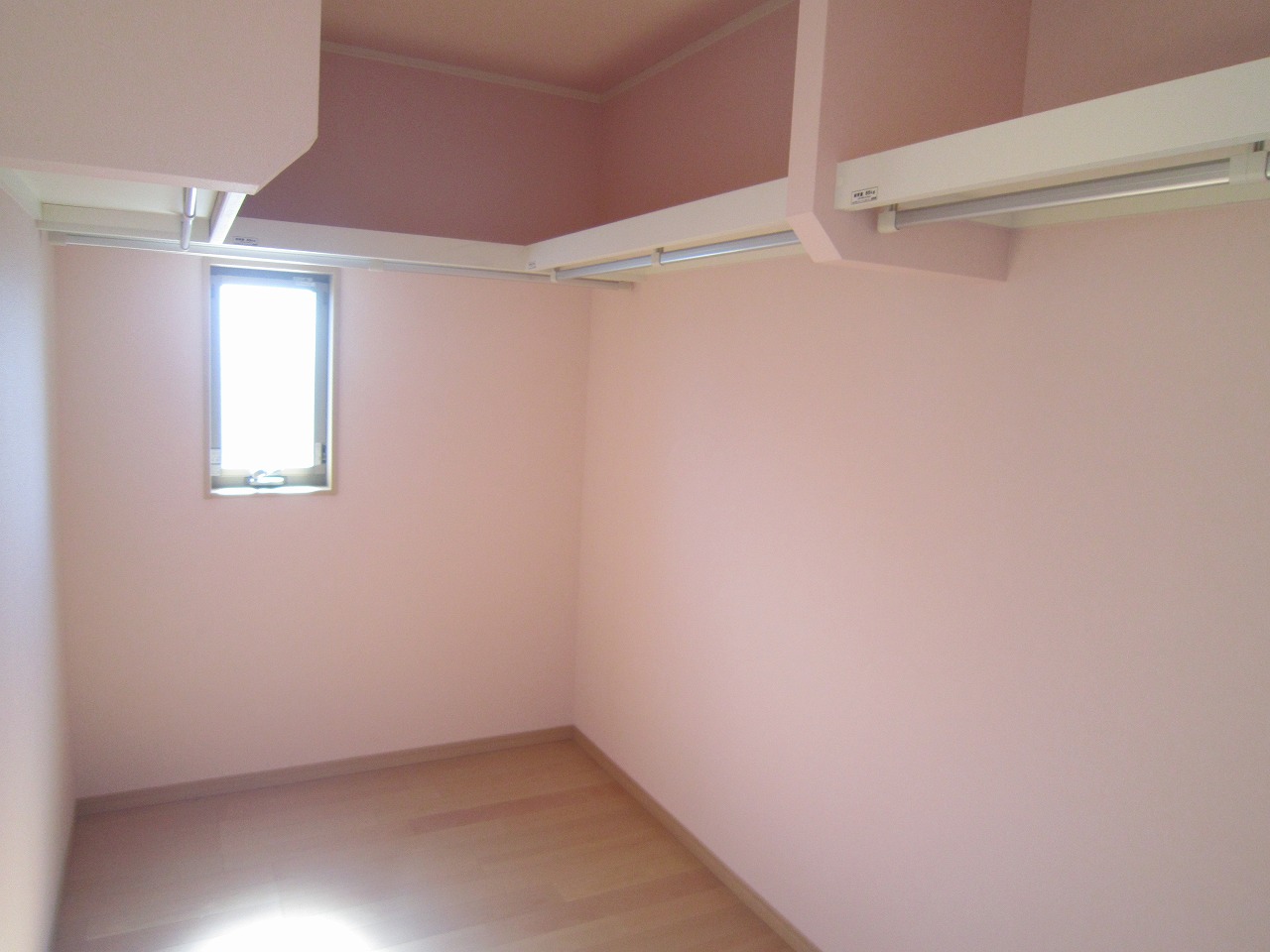 八束町波入中古住宅