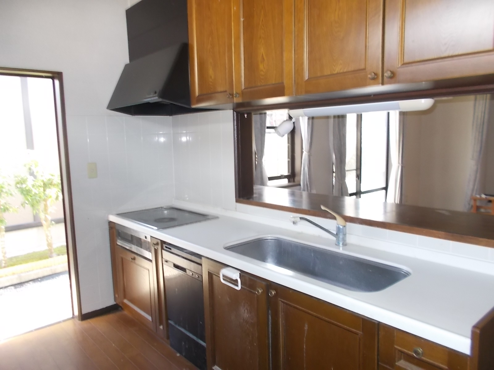 上東川津町中古住宅